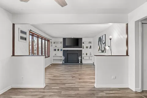 $459,999 | 1162 Crossing Ridge Trail, Sun Prairie, WI 53590