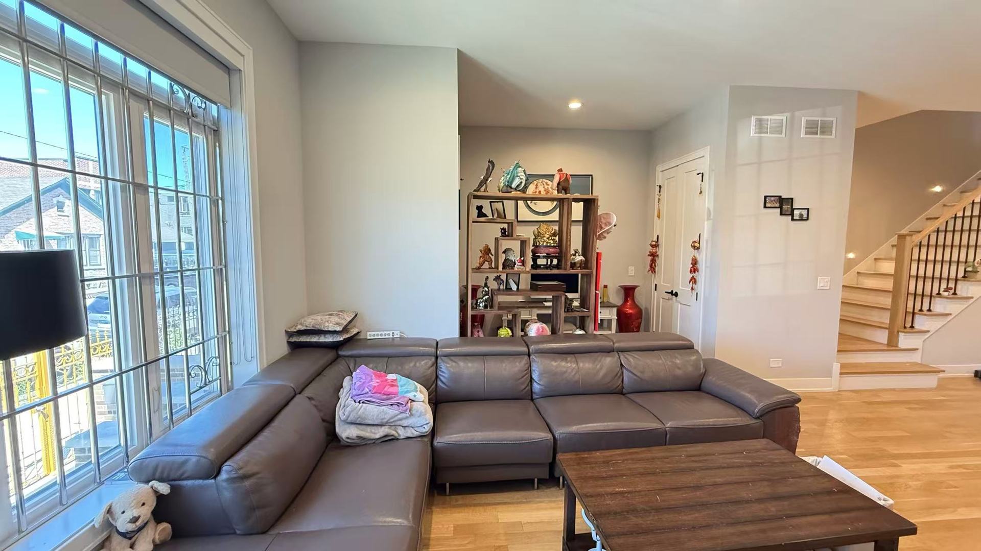 2921 South Farrell Street Chicago, IL 60608 - Photo 4 of 30