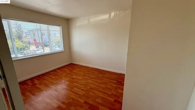 a view of empty room with window