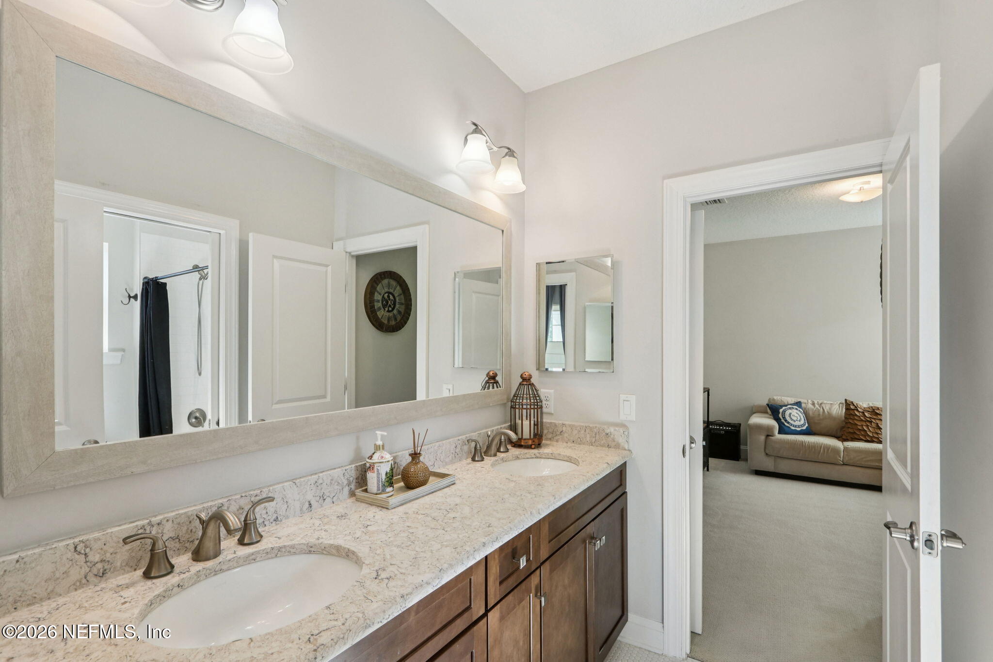 254 Dock House Road St. Johns, FL 32259 - Photo 51 of 101 Upstairs Jack n Jill Bath