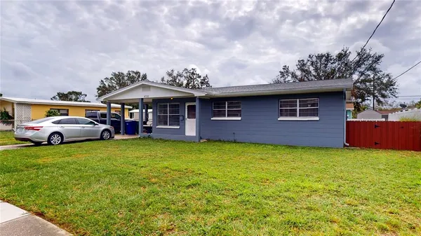 $2,200 | 4728 West Bay Avenue, Tampa, FL 33616
