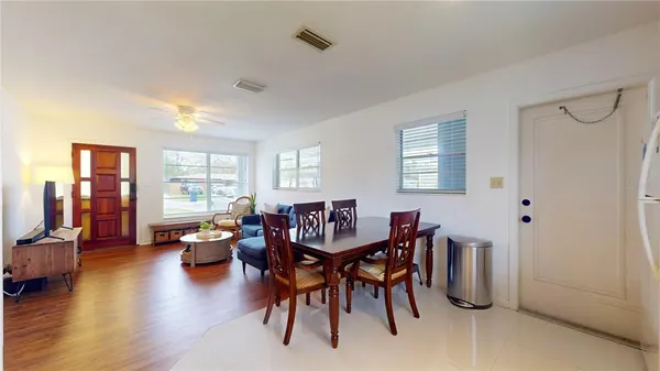 $2,200 | 4728 West Bay Avenue, Tampa, FL 33616