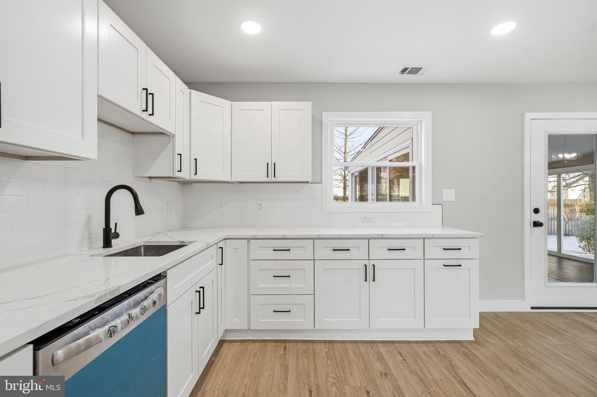 8 Greenbrook Drive Marlton, NJ 08053 - Photo 12 of 33