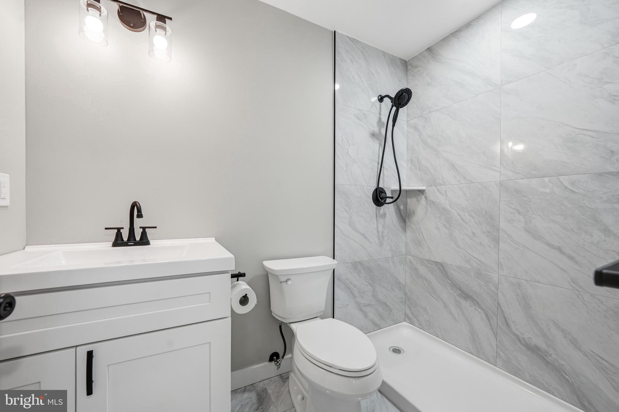 8 Greenbrook Drive Marlton, NJ 08053 - Photo 27 of 33