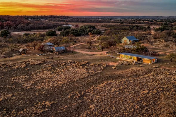 $3,499,999 | 2969 County Road 422, Talpa, TX 76882