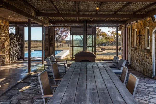 $3,499,999 | 2969 County Road 422, Talpa, TX 76882