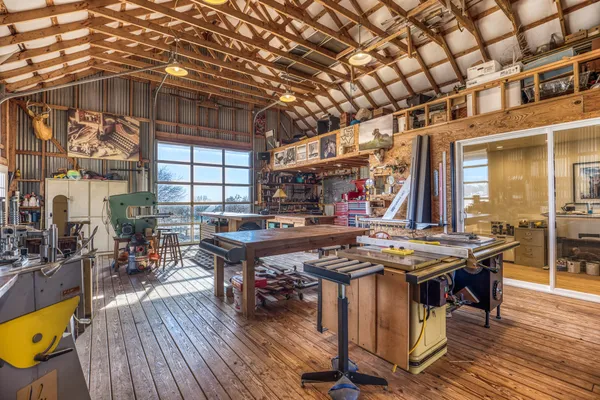 $3,499,999 | 2969 County Road 422, Talpa, TX 76882