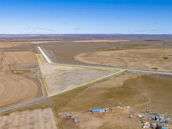 $85,000 | 12202 12 Road Northeast, Moses Lake, WA 98837