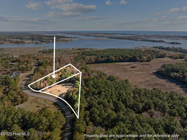 $95,000 | 138 Royal Palms Way, Holly Ridge, NC 28445