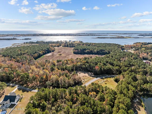 $95,000 | 138 Royal Palms Way, Holly Ridge, NC 28445