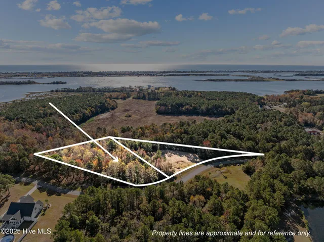 $95,000 | 138 Royal Palms Way, Holly Ridge, NC 28445