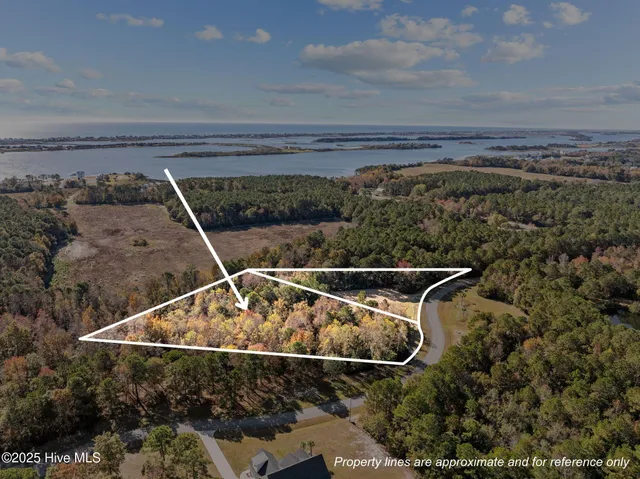 $95,000 | 138 Royal Palms Way, Holly Ridge, NC 28445