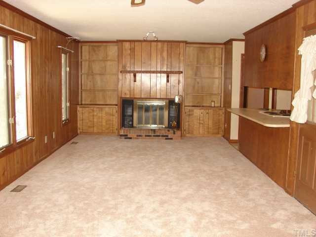 5818 Russell Road Durham, NC 27712 - Photo 6 of 12 FAMILY ROOM