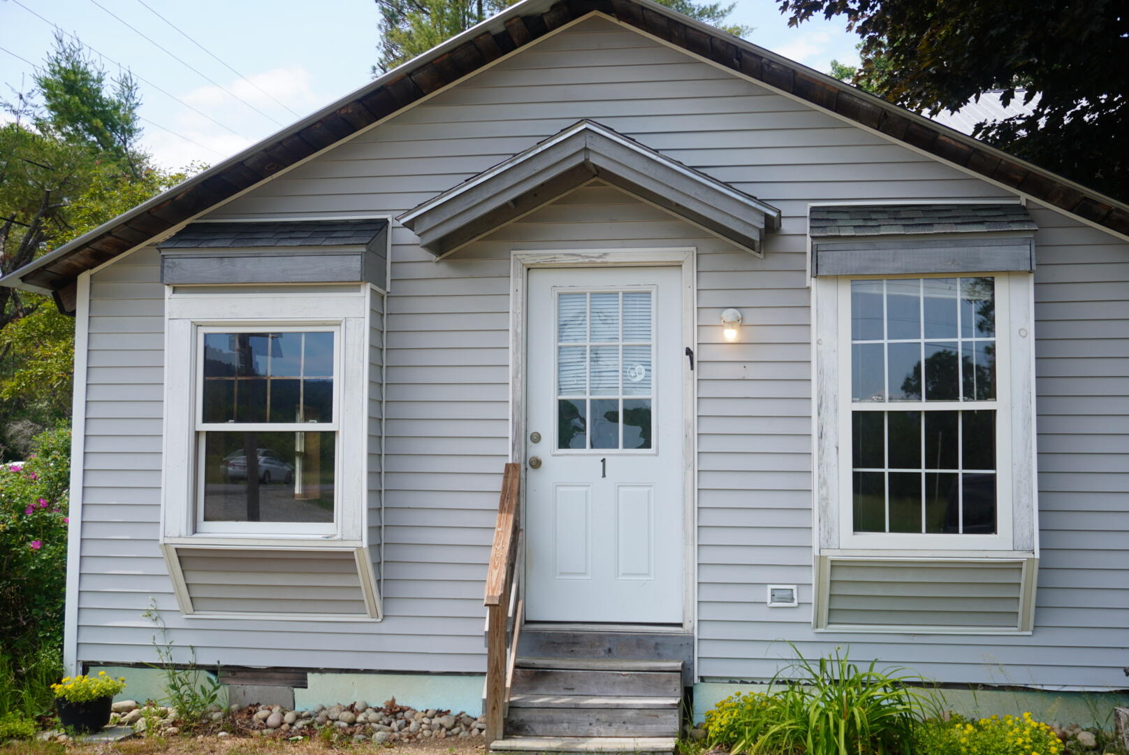 1047 Valley Road Waterford, ME 04088 - Photo 2 of 32 Unit 1 Entry