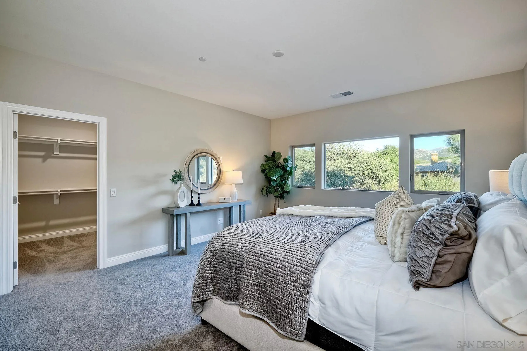 12703 Via Vigneto Lakeside, CA 92040 - Photo 16 of 35