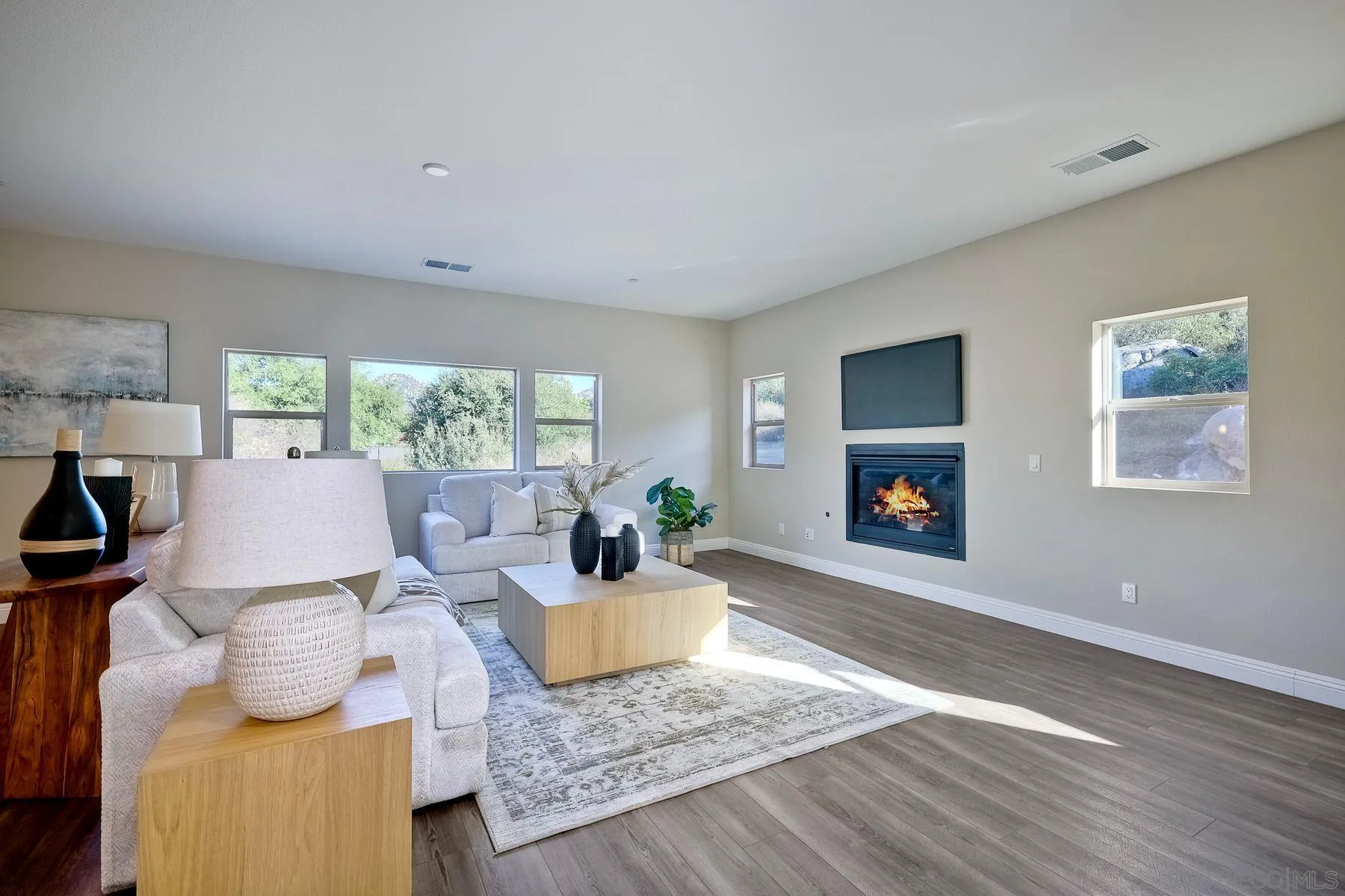 12703 Via Vigneto Lakeside, CA 92040 - Photo 3 of 35