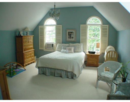 41 Downs Road Douglas, MA 01516 - Photo 18 of 21 Gallery Image 18