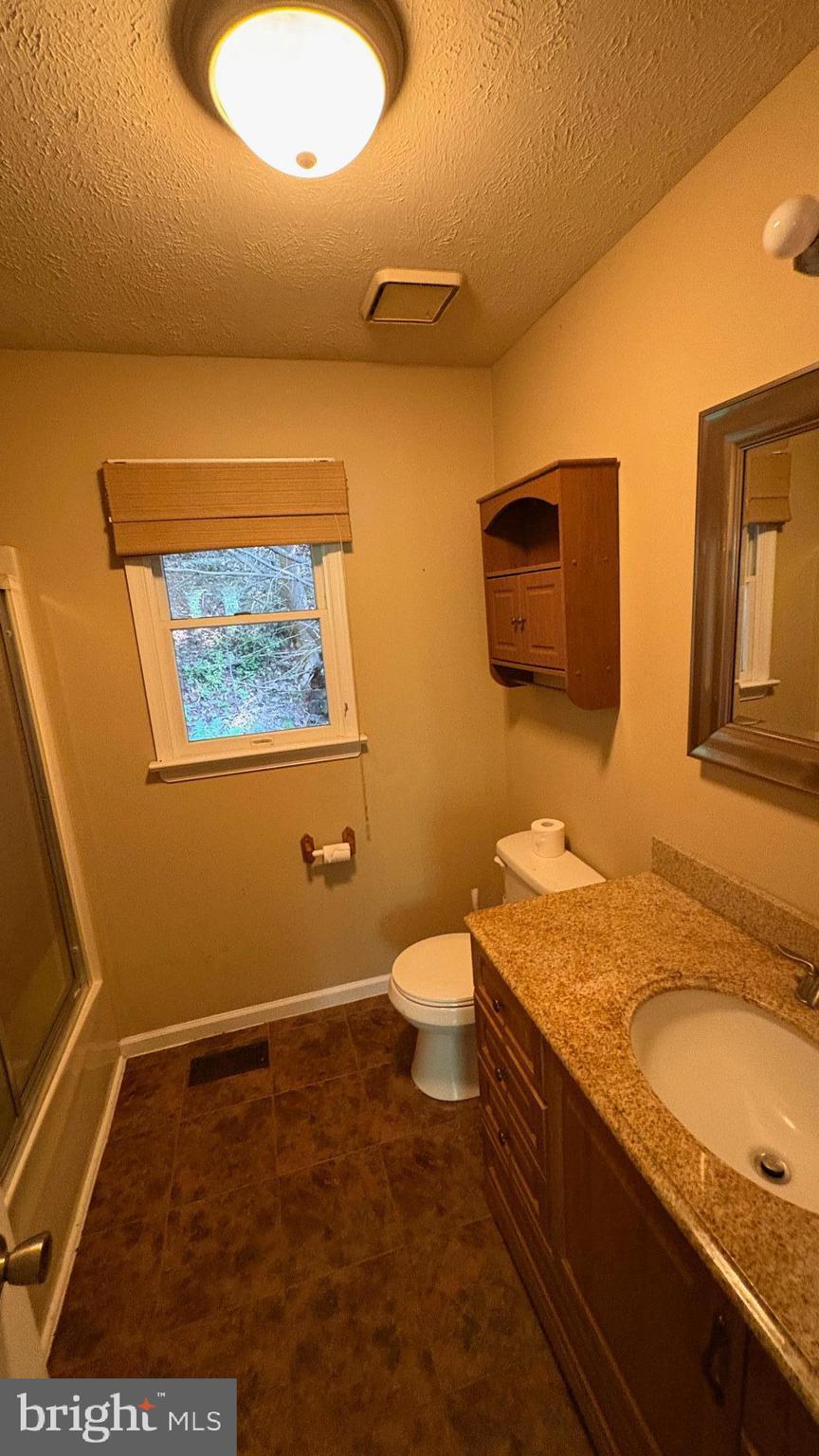 287 Blackthorne Road Stanley, VA 22851 - Photo 17 of 35