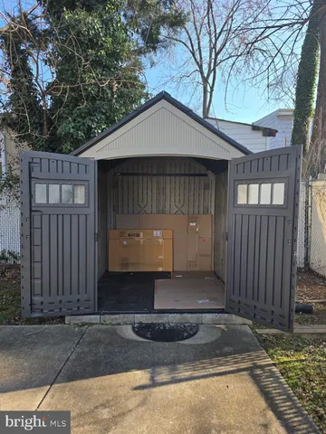 $369,000 | 6909 Standish Drive, Hyattsville, MD 20784