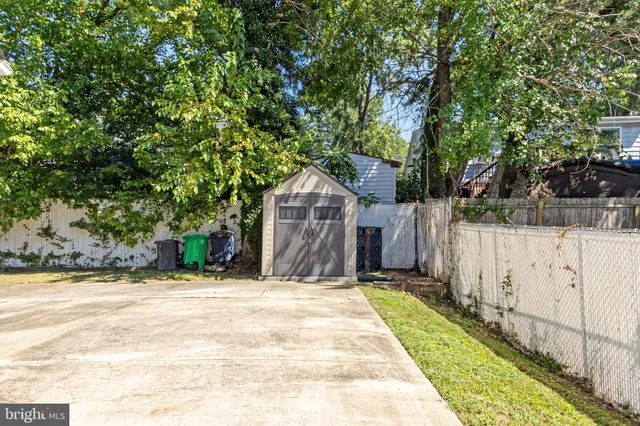 $375,000 | 6909 Standish Drive, Hyattsville, MD 20784