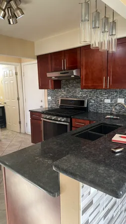 $3,100 | 8114 160th Street, Tinley Park, IL 60477