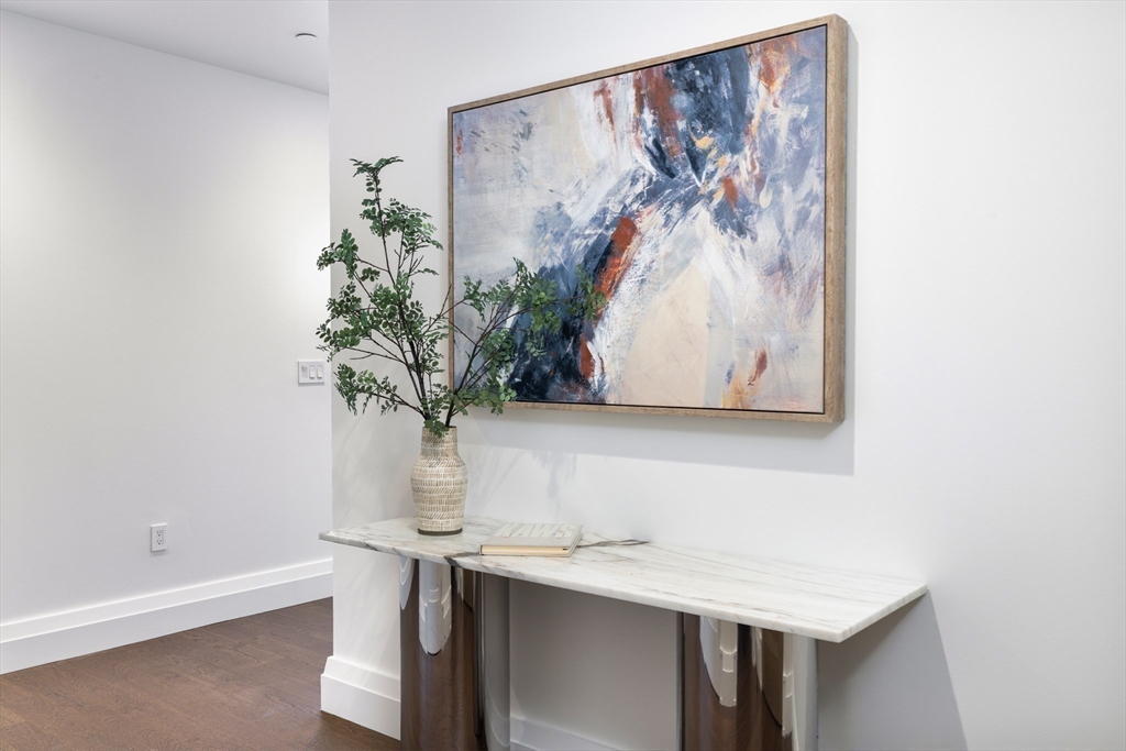 45 Temple Street, Unit 502 Boston, MA 02114 - Photo 14 of 22