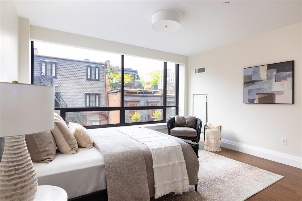 45 Temple Street, Unit 502 Boston, MA 02114 - Photo 7 of 22