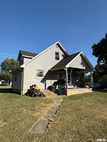 $65,000 | 406 South Liberty Street, Vermont, IL 61484