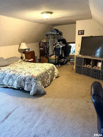 $65,000 | 406 South Liberty Street, Vermont, IL 61484