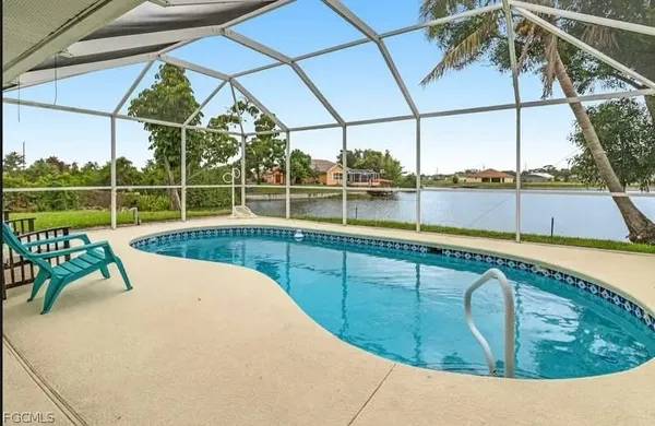 $2,650 | 915 Southwest 1st Terrace, Cape Coral, FL 33991