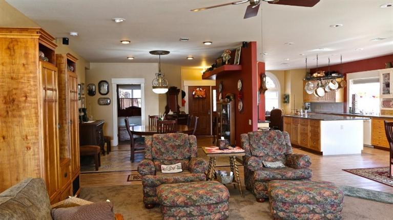 29490 Fawn Way Tehachapi, CA 93561 - Photo 15 of 44 Gallery Image 15