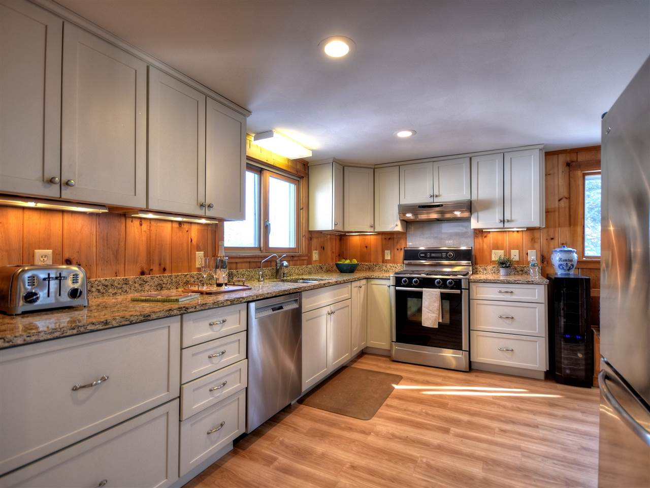 107 Cottage Road Moultonborough, NH 03254 - Photo 6 of 36 Gallery Image 6