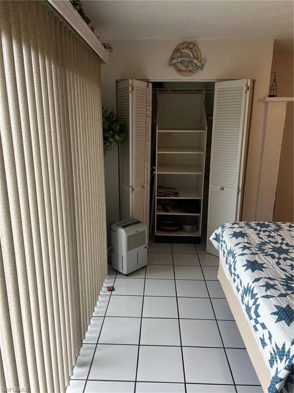 828 Wiggins Pass Road, Unit 5 Naples, FL 34110 - Photo 15 of 21 Gallery Image 15