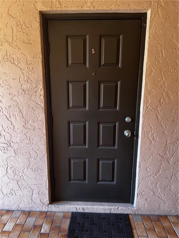 828 Wiggins Pass Road, Unit 5 Naples, FL 34110 - Photo 4 of 21 Gallery Image 4