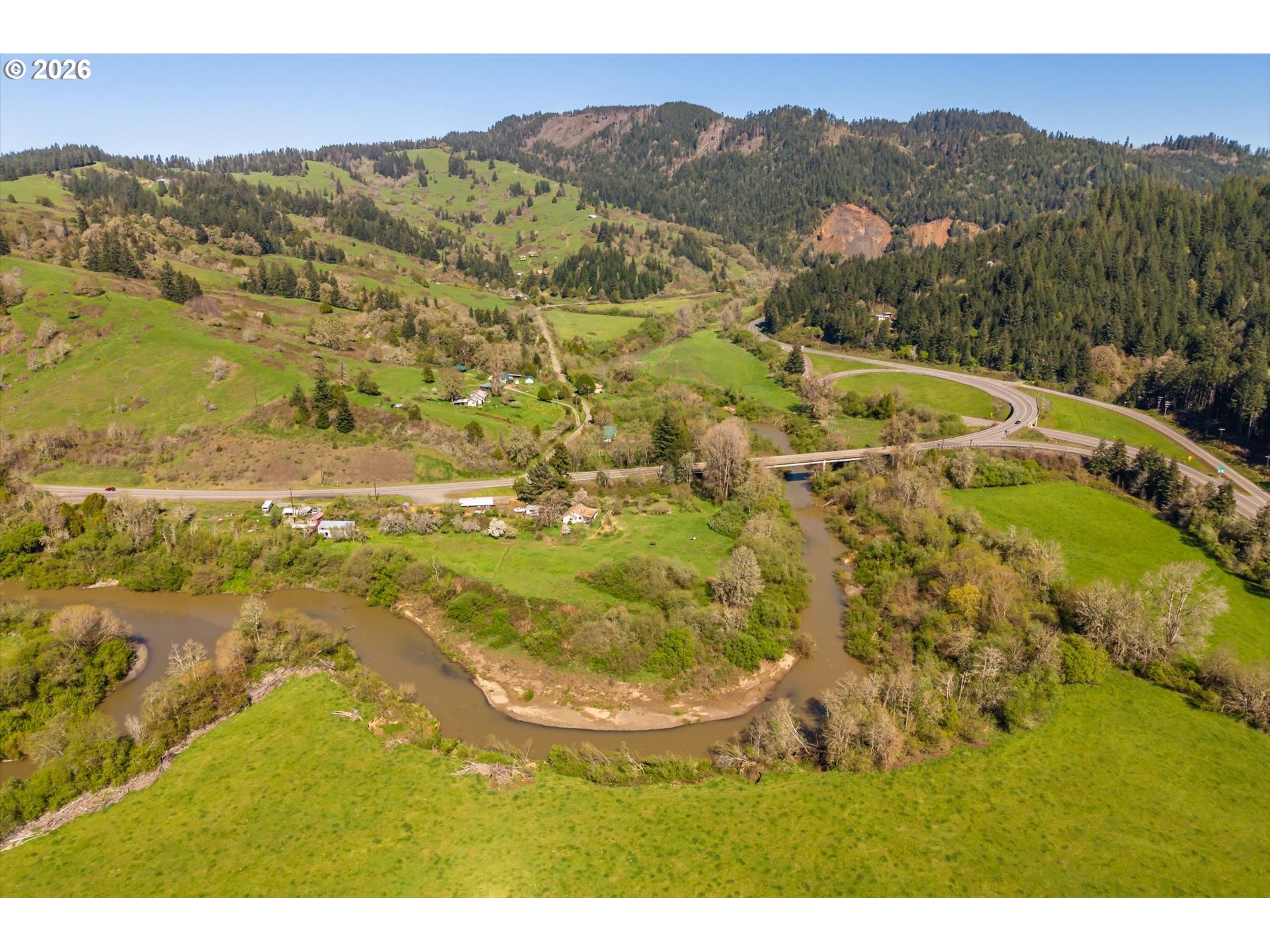 14982 Highway 42 Myrtle Point, OR 97458 - Photo 6 of 48