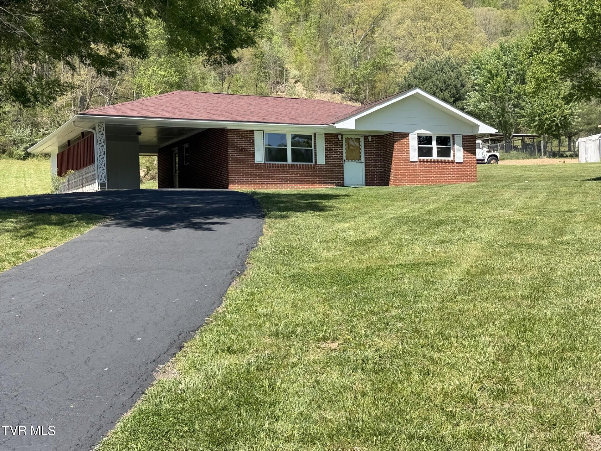 487 Right Poor Valley Road Pennington Gap, VA 24277 - Photo 31 of 31 Prime