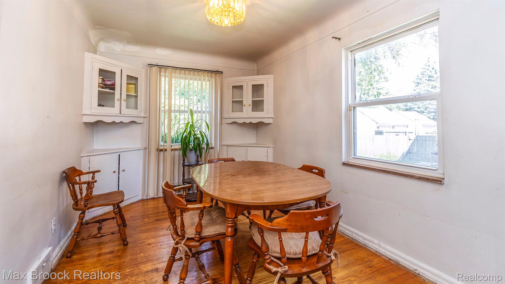 3250 West Seven Mile Road Detroit, MI 48221 - Photo 9 of 44 Gallery Image 9