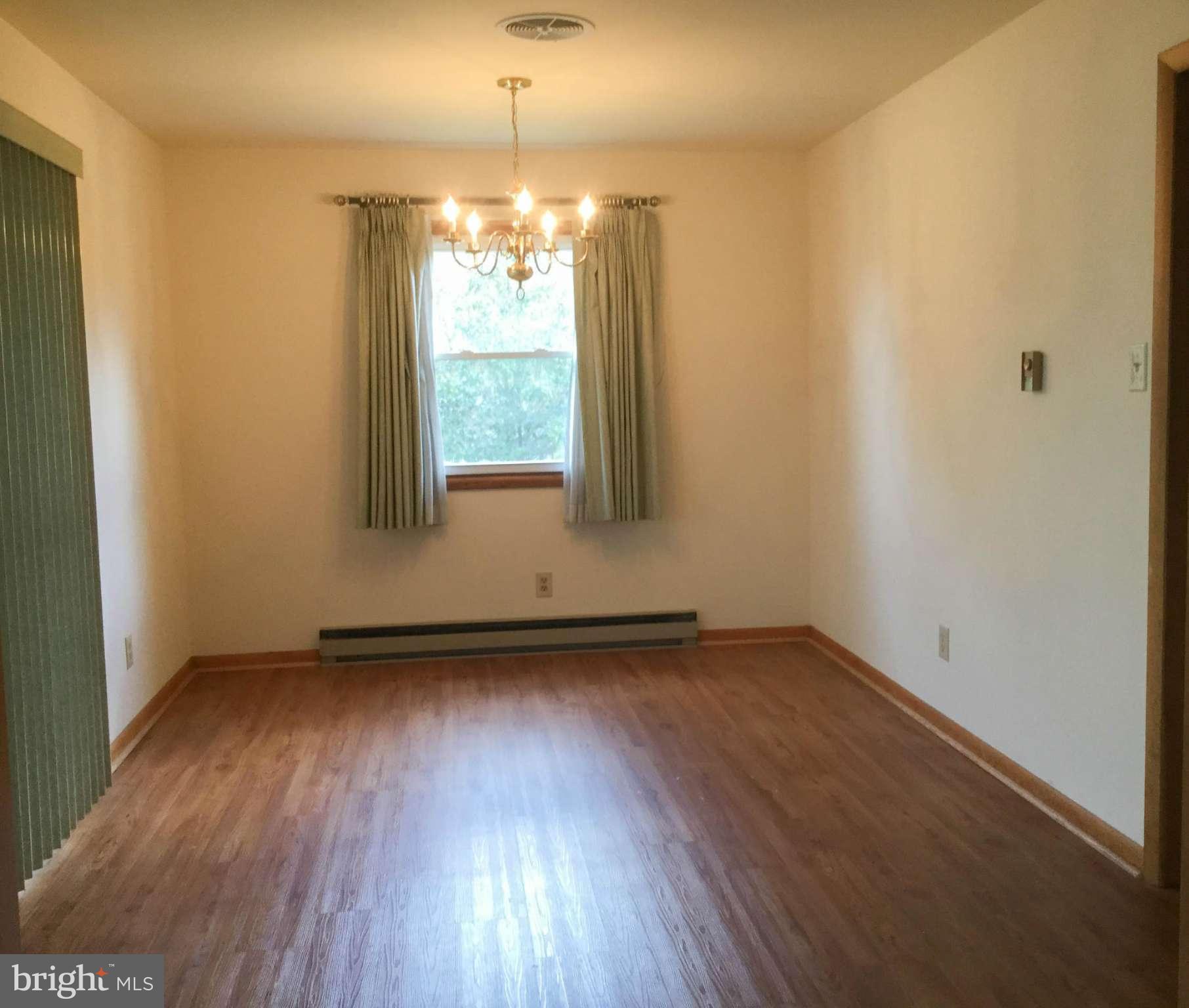 10613 Harry Heth Road Williamsport, MD 21795 - Photo 8 of 30 Dining Room
