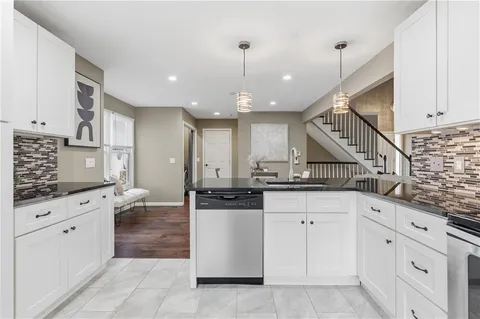 $315,000 | 4823 North Beacon Avenue, Kansas City, MO 64119