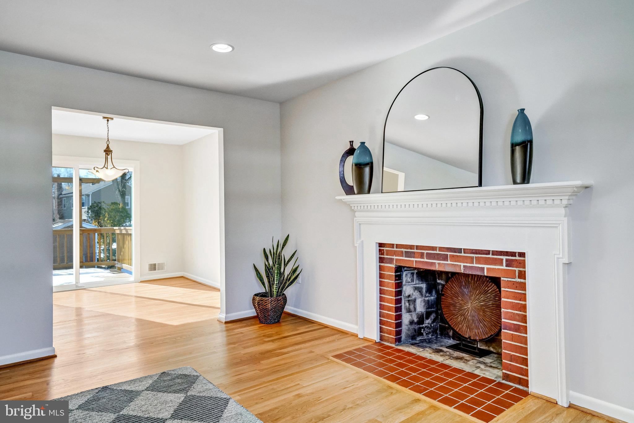 5701 Ashfield Road Alexandria, VA 22315 - Photo 11 of 51 Gallery Image 11