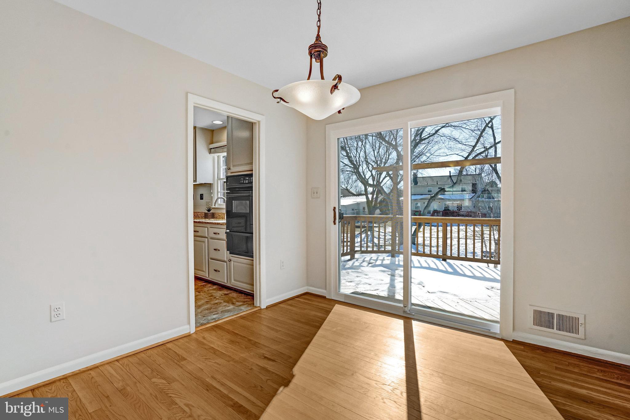 5701 Ashfield Road Alexandria, VA 22315 - Photo 14 of 51 Gallery Image 14