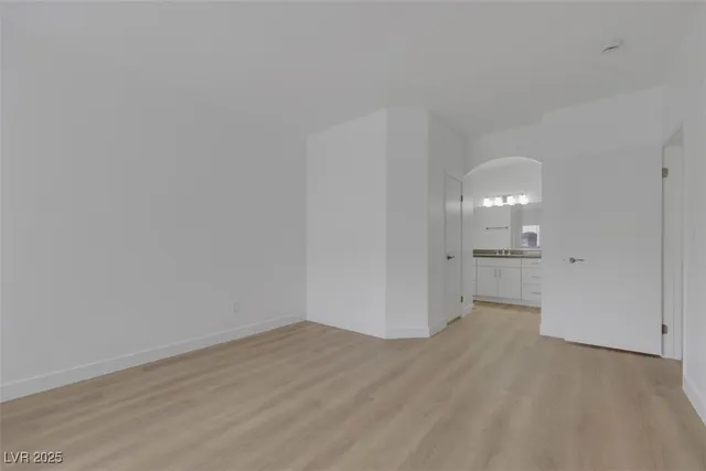 $1,700 | 9000 South Las Vegas Boulevard, Unit 2061, Las Vegas, NV 89123