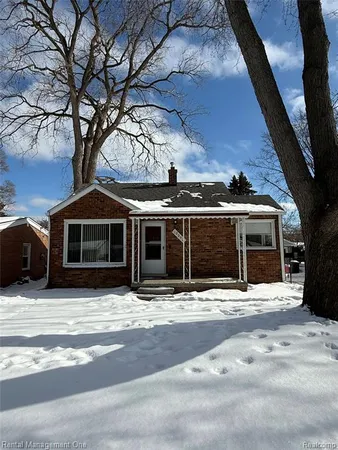$1,500 | 12050 Cavell Street, Livonia, MI 48150