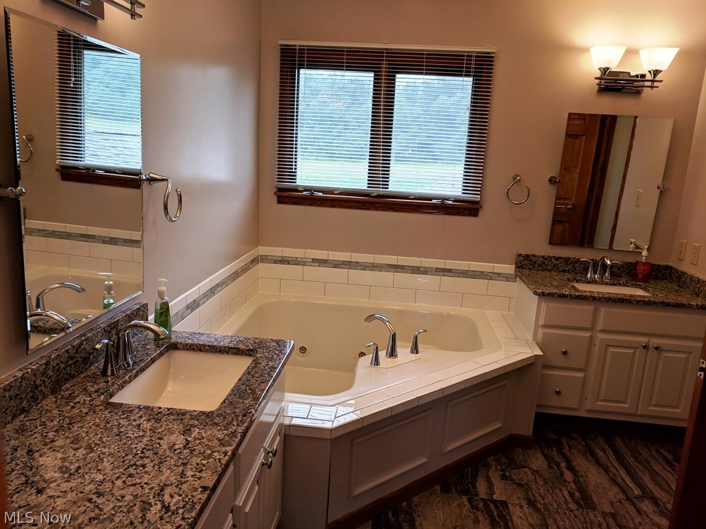 3817 Webb Road Ravenna, OH 44266 - Photo 5 of 33