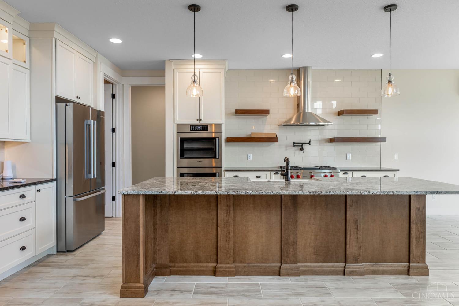5210 Dearth Road Springboro, OH 45066 - Photo 6 of 83 Gallery Image 6