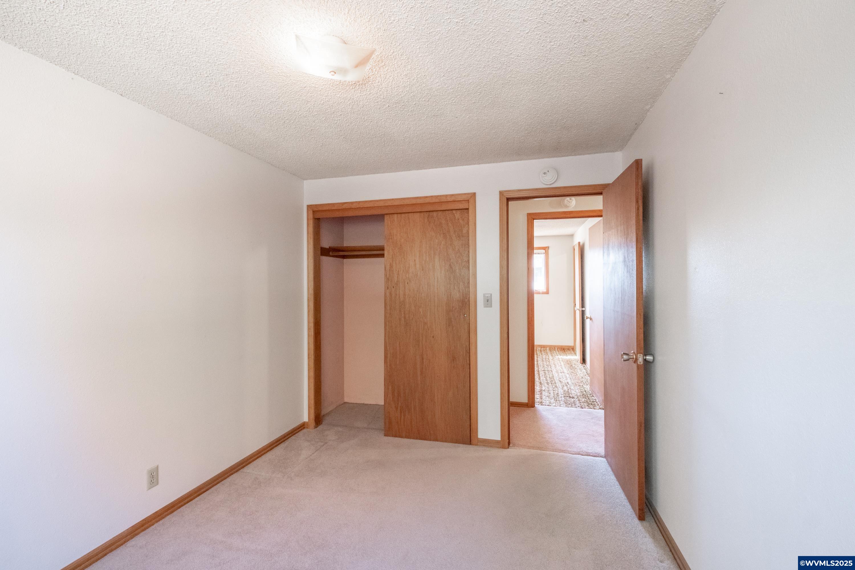1825 Walker Road Northeast Salem, OR 97305 - Photo 32 of 50