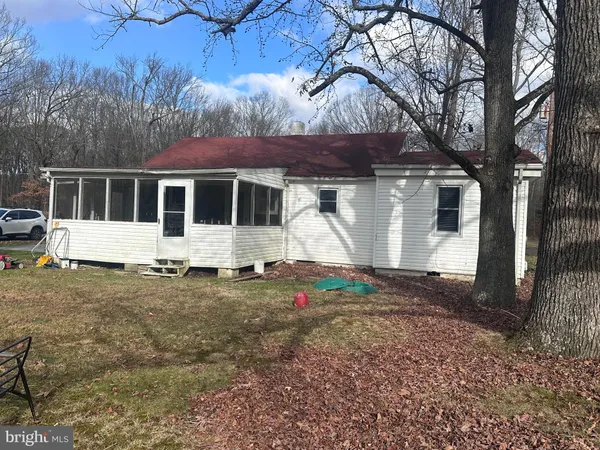 $270,750 | 1419 Shadyrest Road, Shady Side, MD 20764