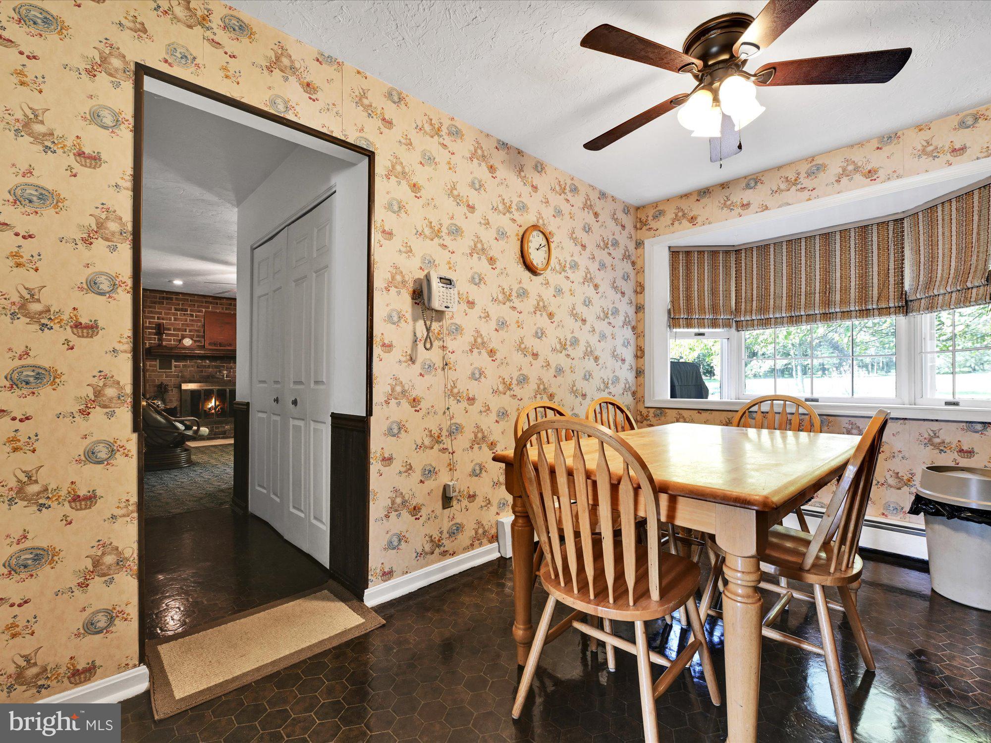 2510 Oakland Road Dover, PA 17315 - Photo 12 of 30 Gallery Image 12