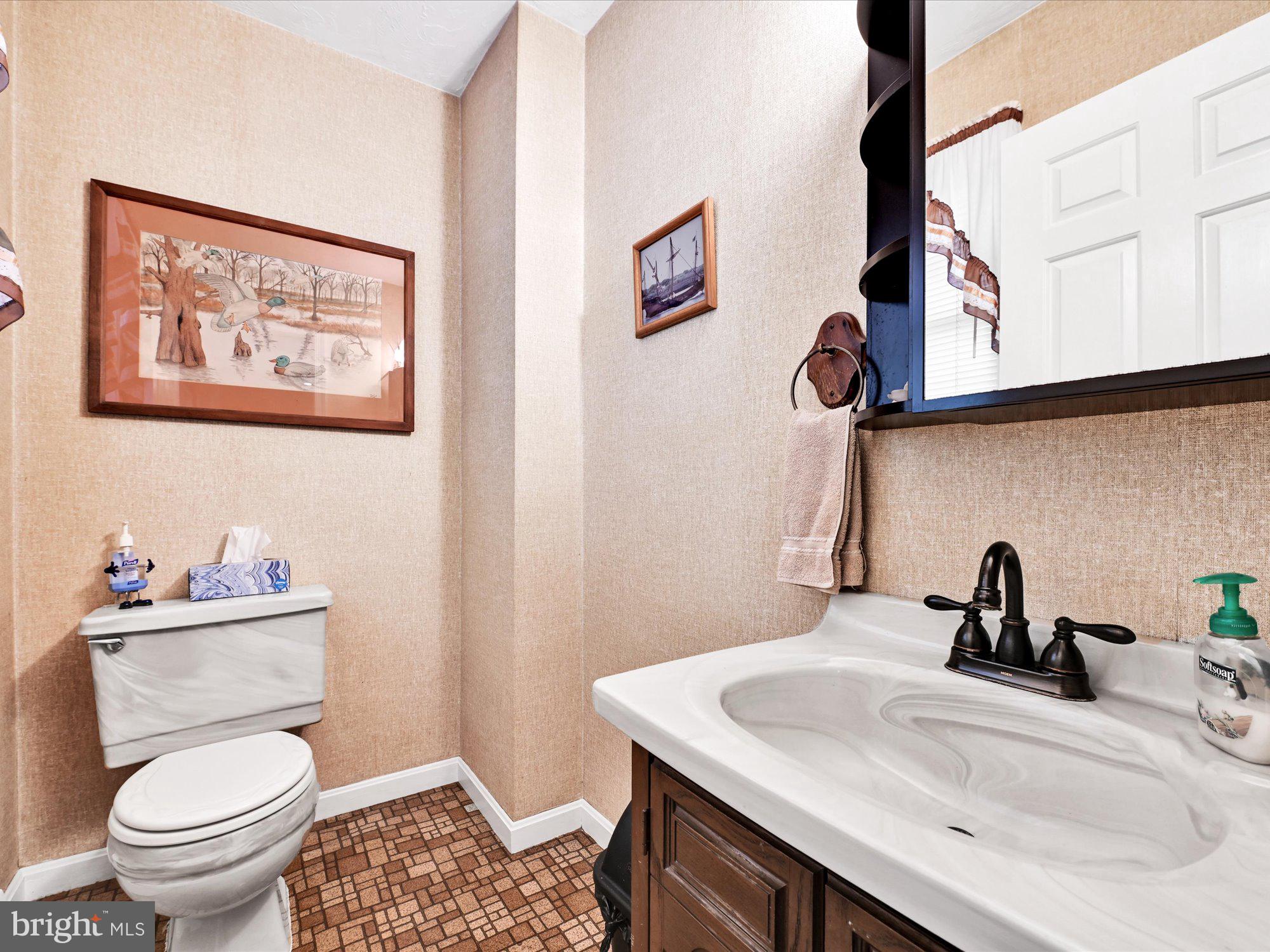 2510 Oakland Road Dover, PA 17315 - Photo 15 of 30 Gallery Image 15