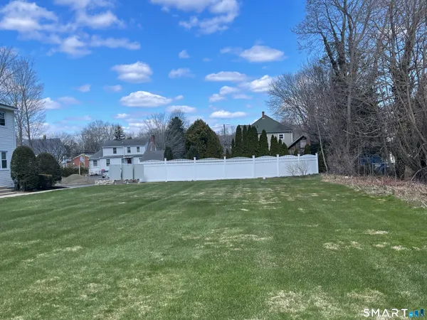 $220,000 | 144 East Main Street, Unit 5, Clinton, CT 06413